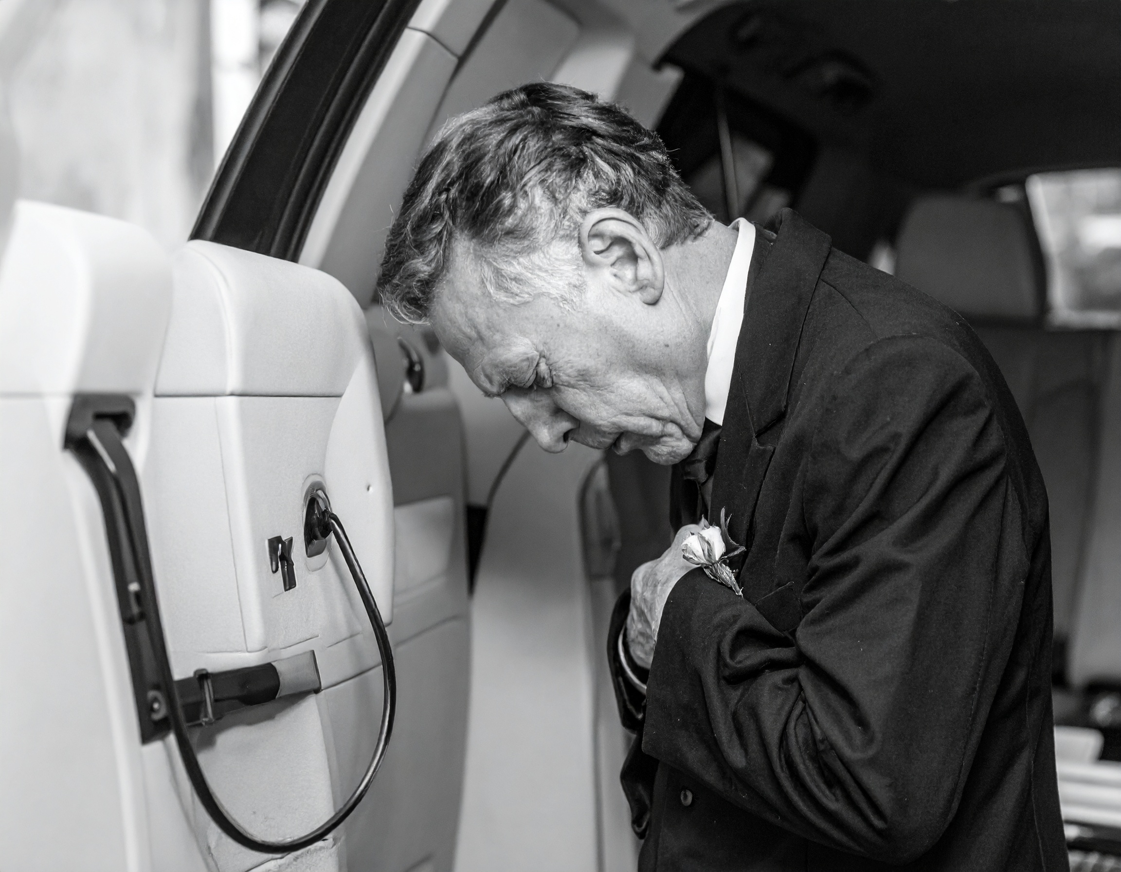 【終活】生前葬エンディングムービーを自分で作る方法｜感動を呼ぶ構成と準備